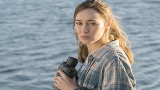 ‘Fear the Walking Dead’ Star Alycia Debnam-Carey on Alicia’s ‘Realization of Foolishness’