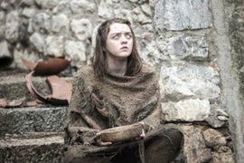 ‘Game of Thrones’ New Clip Features Blind Arya in Street Fight (Video)