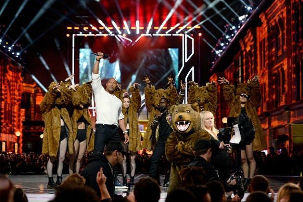 mtv movie awards kevin hart mtv movie awards kevin hart