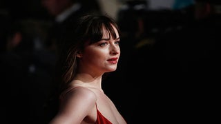 Dakota Johnson Line in ‘Fifty Shades Darker’ Pays Tribute to Mom Melanie Griffith’s ‘Working Girl’