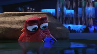 New ‘Finding Dory’ Trailer Scares the Living Ink Out of Touch Pond Squid (Video)