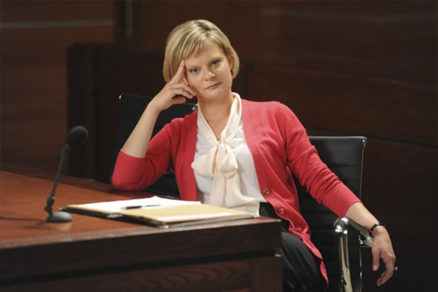 Martha Plimpton as Patti Nyholm Martha Plimpton as Patti Nyholm