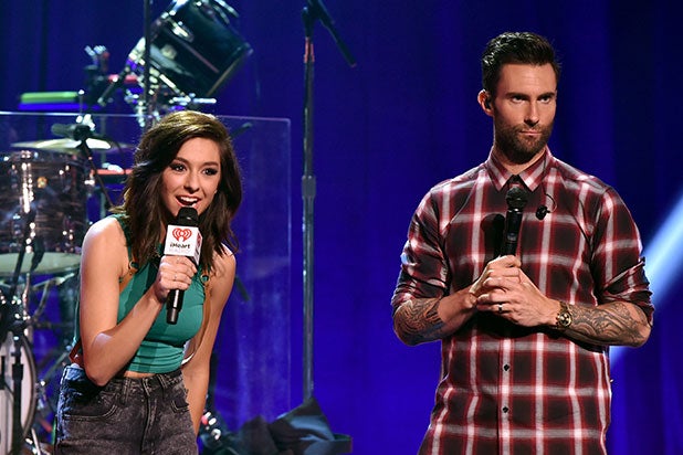 Adam Levine Christina Grimmie