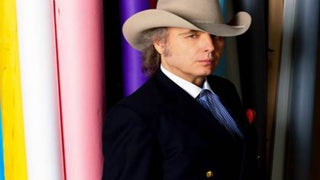 Dwight Yoakam to Reunite With Billy Bob Thorton on Amazon’s ‘Goliath’