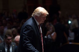 Donald Trump Insists Hillary Clinton Meme Featured Sheriff’s Star, Not Star of David