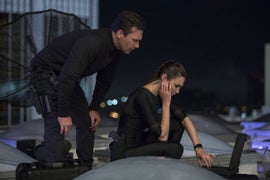 Critics Agree: ‘Keeping Up With the Joneses’ Is ‘a Waste’