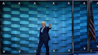 Bill Clinton’s Democratic Convention Speech Earns High Praise From Hollywood