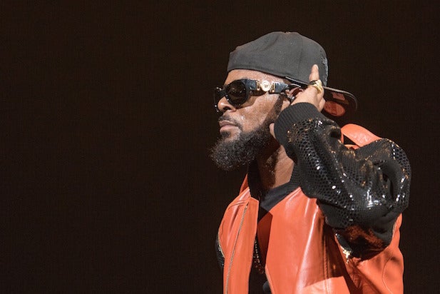 R Kelly R Kelly