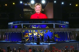 What Hillary Clinton Can Learn From Apple to Reinvent Herself in Convention Speech