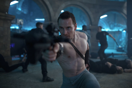 Michael Fassbender Shirtless in New ‘Assassin’s Creed’ Photo