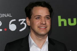 ‘Grey’s Anatomy’ Alum T.R. Knight Reunites With Shonda Rhimes for ‘The Catch’