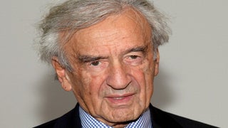 Elie Wiesel, Holocaust Survivor and Nobel Laureate, Dies at 87