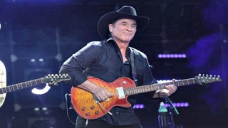 Ratings: CMA Music Festival Falls to NBC, Ties Fox