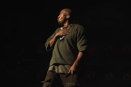 Kanye West Abandons Concert Mid-Song (Video)