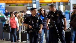 Josh Gad, Lester Holt Tweet From LAX During Shooter Scare