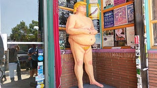 Naked Trump Statues Pop Up in LA, New York (Photos)