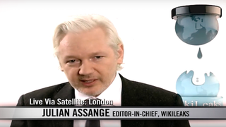 Julian Assange Claim of ‘Working on’ Hacking Trump’s Tax Returns Was ‘a Joke’ (Video)