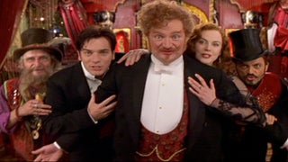 Baz Luhrmann’s ‘Moulin Rouge!’ in Works as Stage Musical