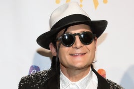Watch Corey Feldman Knock His Own Tooth Out in Concert (Video)