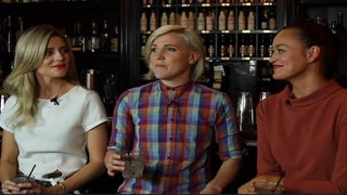 ‘Dirty 30’ Stars Talk ‘Popping a Squat’ (Exclusive Video)