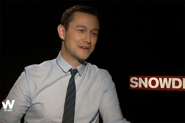 Snowden Star Joseph Gordon Levitt Blasts Simplistic Media Coverage Of Nsa Leaker Exclusive Video
