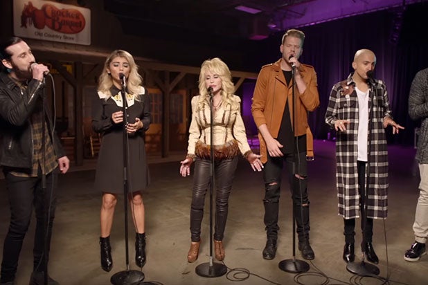 Watch Dolly Parton, Pentatonix Team Up on 'Jolene' (Video) - TheWrap