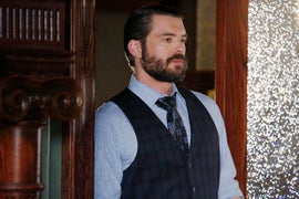 ‘How to Get Away With Murder’: Why Frank Can’t Be the One Under the Sheet