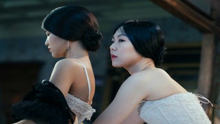 ‘The Handmaiden’ Review: Park Chan-wook Weaves a Sumptuous, Erotic Crime Story