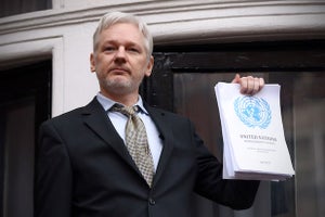 Wikileaks Julian Assange Ecuadorian embassy 2016
