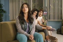 Ratings: ‘Jane the Virgin,’ ‘The Odd Couple’ Fail to Blow Anyone Away With Returns