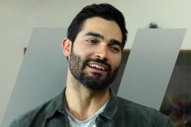 Wrapid Fire: ‘Supergirl’ Star Tyler Hoechlin Describes Superman in 3 Words (Exclusive Video)