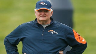 Watch Denver Broncos Coach Get Creamed in Scary Sideline Collision (Video)