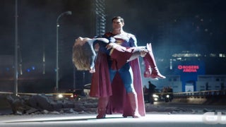 ‘Supergirl’, ‘Arrow’, ‘The Flash’: Shots and Moments Ripped Straight from the Comics (Photos)