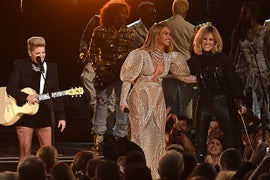 Watch Beyonce Blow Away Fans, Silence Critics With CMAs Performance (Video)