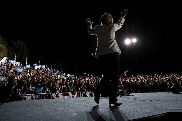 Hollywood Bites Its Nails as Polls Show Race Tightening