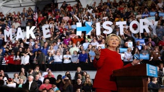 Ex-Breitbart Reporter Says He Planted Hillary Clinton Hecklers at Rallies
