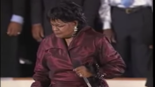 Shirley Caesar Thinks Kim Burrell Should’ve Spoken Up About Gays Years Ago (Video)