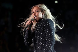 Beyonce Files Trademark Applications for Rumi Carter and Sir Carter After Twins’ Birth