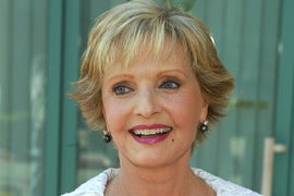 Florence Henderson Mourned by ‘Brady Bunch’ Stars, Hollywood Fans: ‘A Dame and Funny as Hell’
