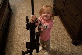 ‘Teen Mom’ Star Defends Posing 3-Year-Old With Gun: ‘NRA All the Way’ (Photo)