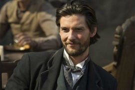 ‘Westworld’ Fan Theory Surrounding Logan’s Picture Provokes More Questions (Photos)