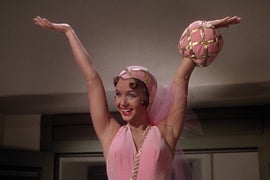 13 Debbie Reynolds’ Most Memorable Movie Musical Moments (Videos)