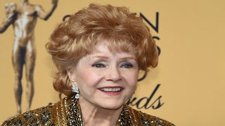 Debbie Reynolds Mourned by Stars as ‘Last of Hollywood Royalty’
