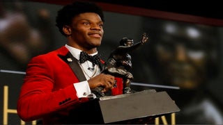 Lamar Jackson Wins the 2016 Heisman Trophy