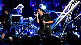Luke Bryan on Why He Punched ‘Disruptive’ Heckler During Concert (Video)