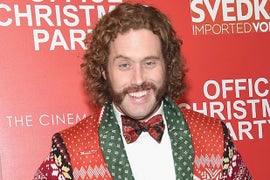 TJ Miller Teases Mention of His Uber-Related Arrest at Critics’ Choice Awards