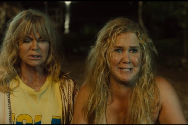 618px x 412px - Amy Schumer, Goldie Hawn Get Kidnapped on Vacation in First 'Snatched'  Trailer (Video)