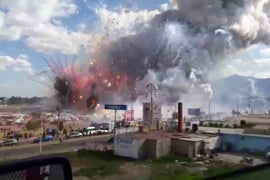 Mexico City Fireworks Market Explosion Kills at Least 22 (Video)