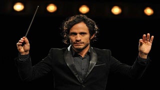 Amazon Cancels ‘Mozart in the Jungle’ After Four Seasons