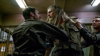 ‘Outsiders’ Star Ryan Hurst Says Farrells Are ‘Tarzan and Shakespeare’